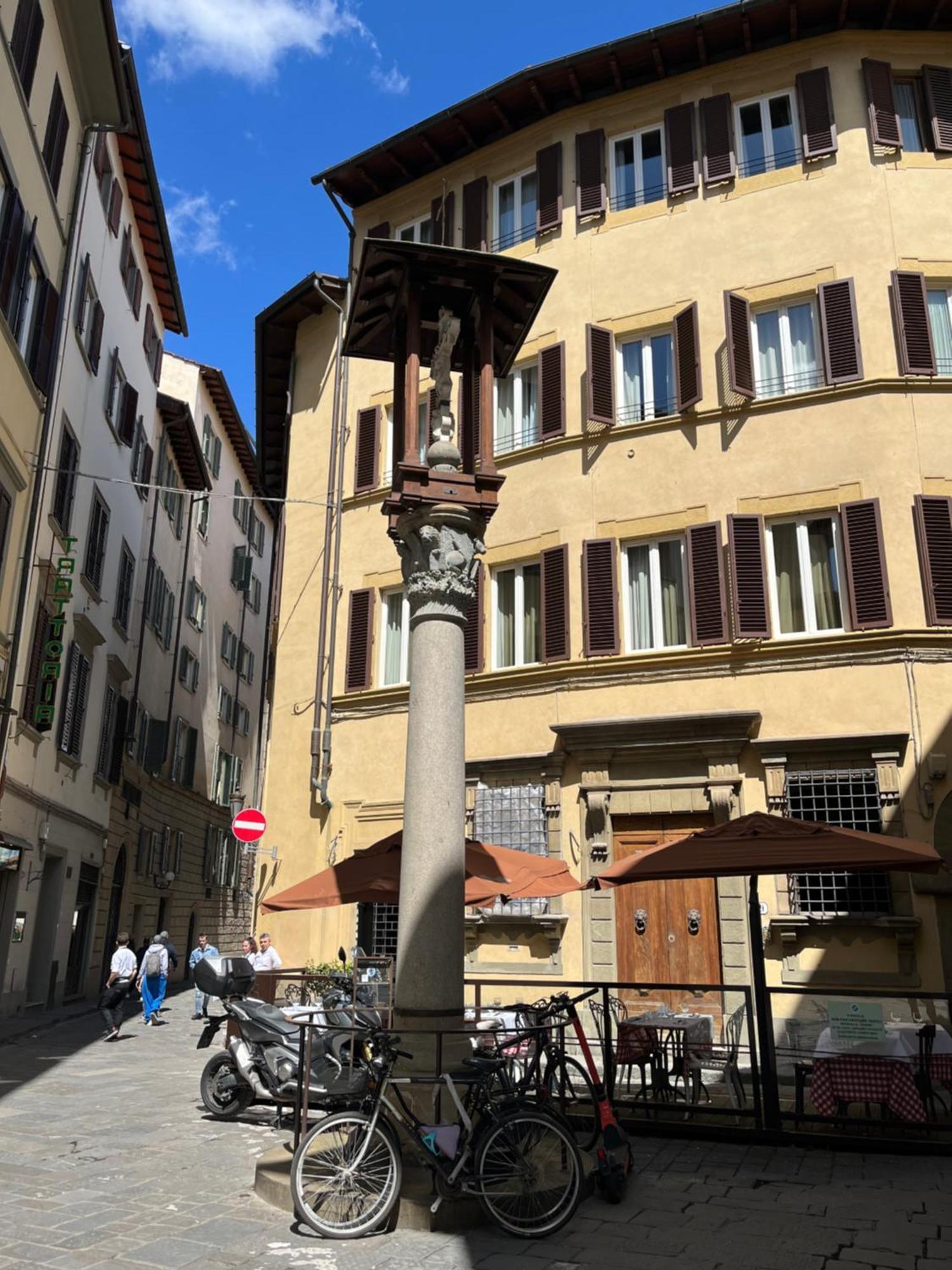 Cozy Duomo Dante Uffizi Firenze Central Esterno foto